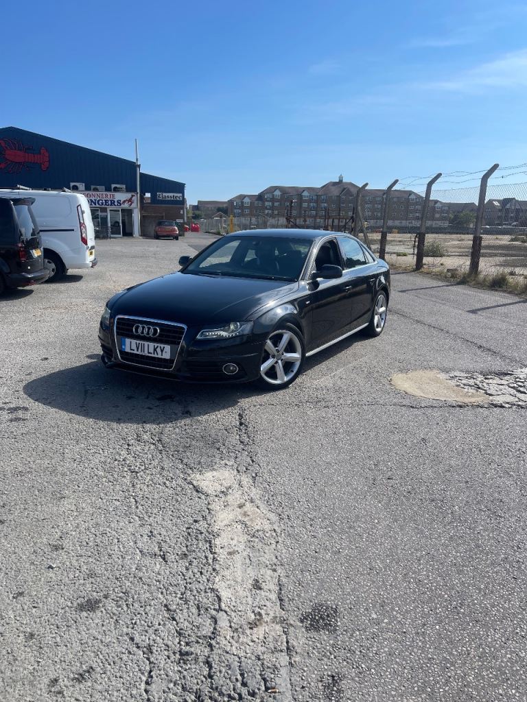 Audi, A4, Saloon, 2011, Manual, 1968 (cc), 4 doors