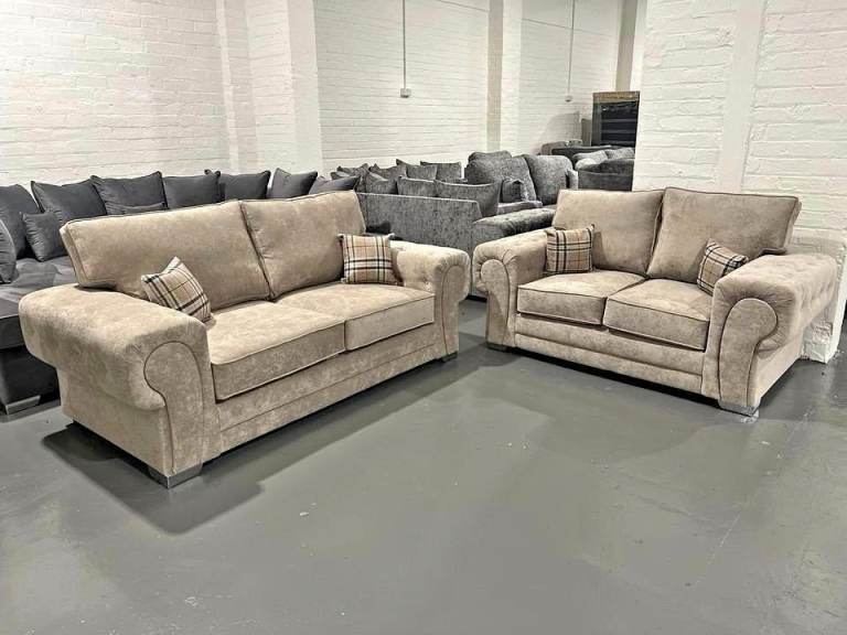 Brand New Plush Velvet Verona Corner Sofa | Luxury DFS Style Sofa Set with Free Delivery