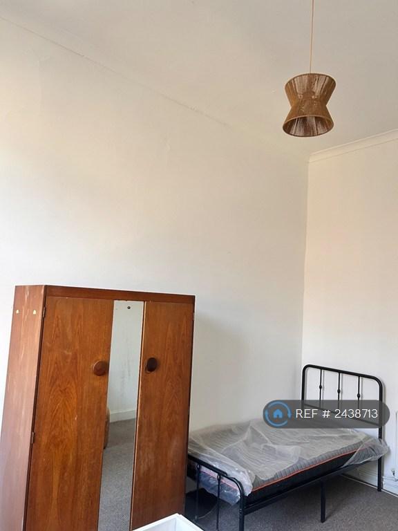 1 bedroom in Marywood Square, Glasgow, G41 (#2438713)