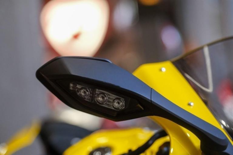 Yamaha R1 60th Anniversary