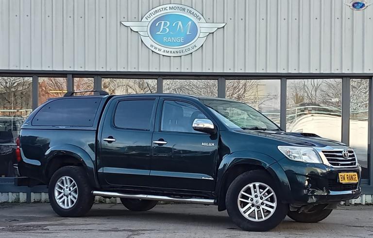 TOYOTA HILUX 3.0 D-4D Invincible Green Auto Diesel 2014