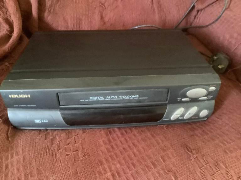 Bush VHS VCR Player – Good Condition with Digital Auto Tracking