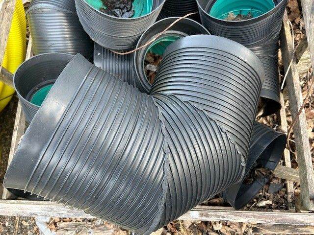 8no Naylor 225mm Twinwall Bend 90d - New Unused  