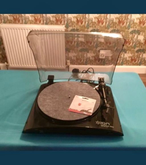 ION Profile Pro USB stereo turntable 