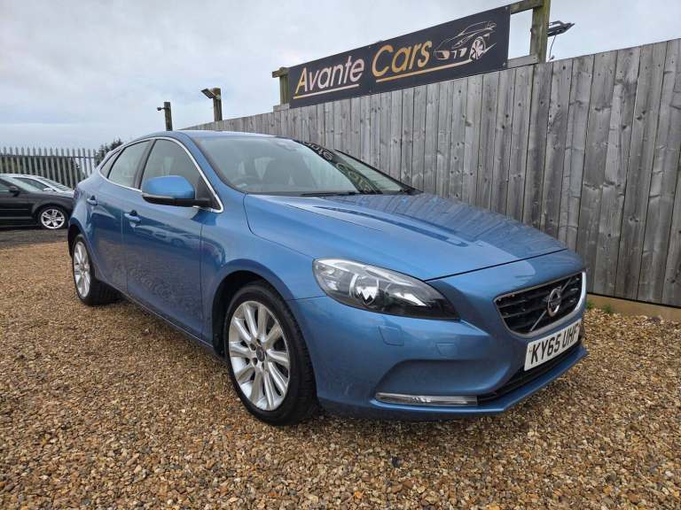 2015 Volvo V40 D3 SE NAV Hatchback Diesel Manual