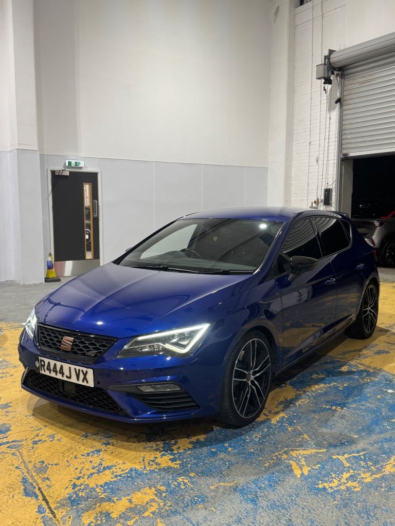 Seat, LEON, Hatchback, 2019, Semi-Auto, 1984 (cc), 5 doors