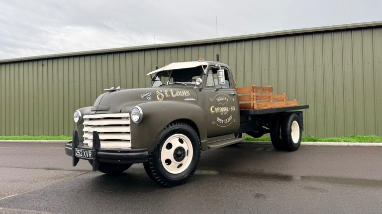 Chevrolet Chevy American Pick Up Show Truck Rare 6400 Flatbed 95% Restored 