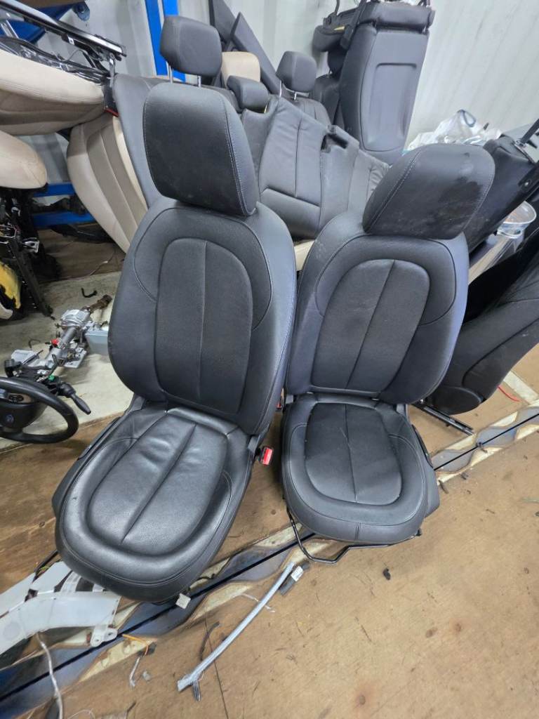 BMW X1 F48 FRONT SEATS LEATHER INTERIOR BLACK Breaking Parts 