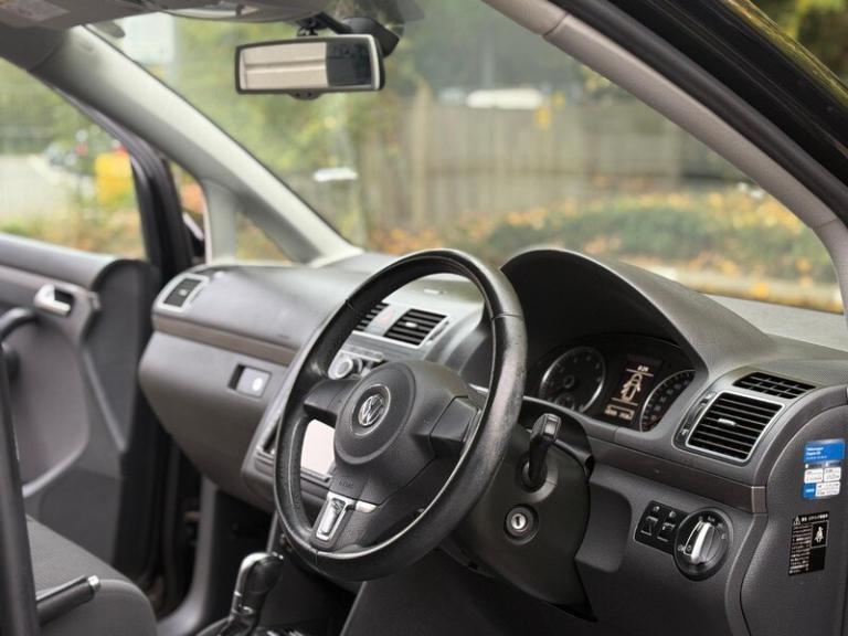 Volkswagen Touran 1.4 TSI SE DSG Euro 5 5dr