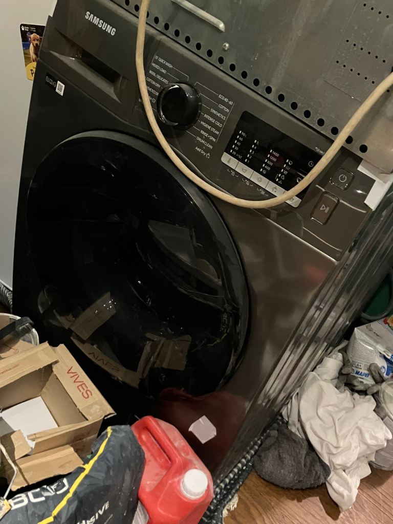 Samsung Series 5 ecobubble washer-dryer 