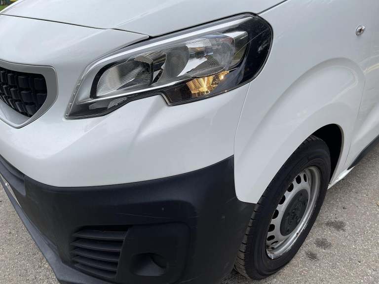 2020 Peugeot Expert 1400 2.0 BlueHDi 120 Professional Van PANEL VAN DIESEL Manual