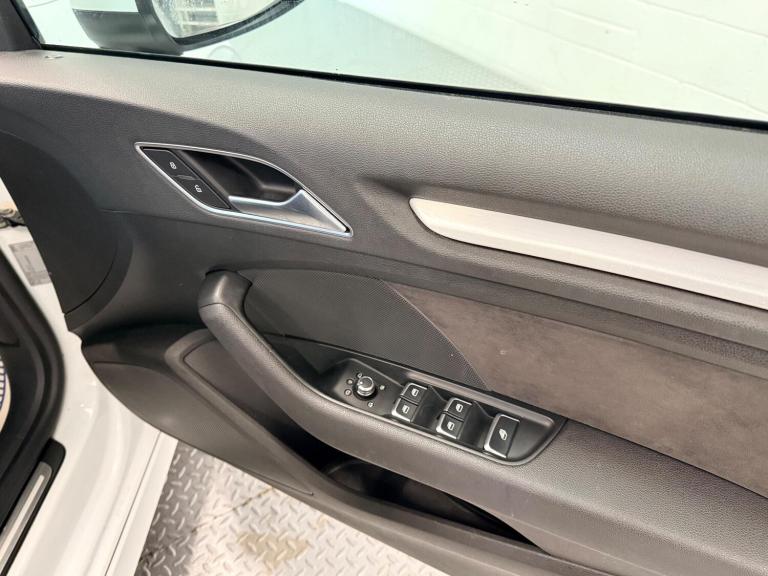 2015 Audi A3 Cabriolet 2.0 TDI S line Euro 6 (s/s) 2dr CONVERTIBLE Diesel Manual