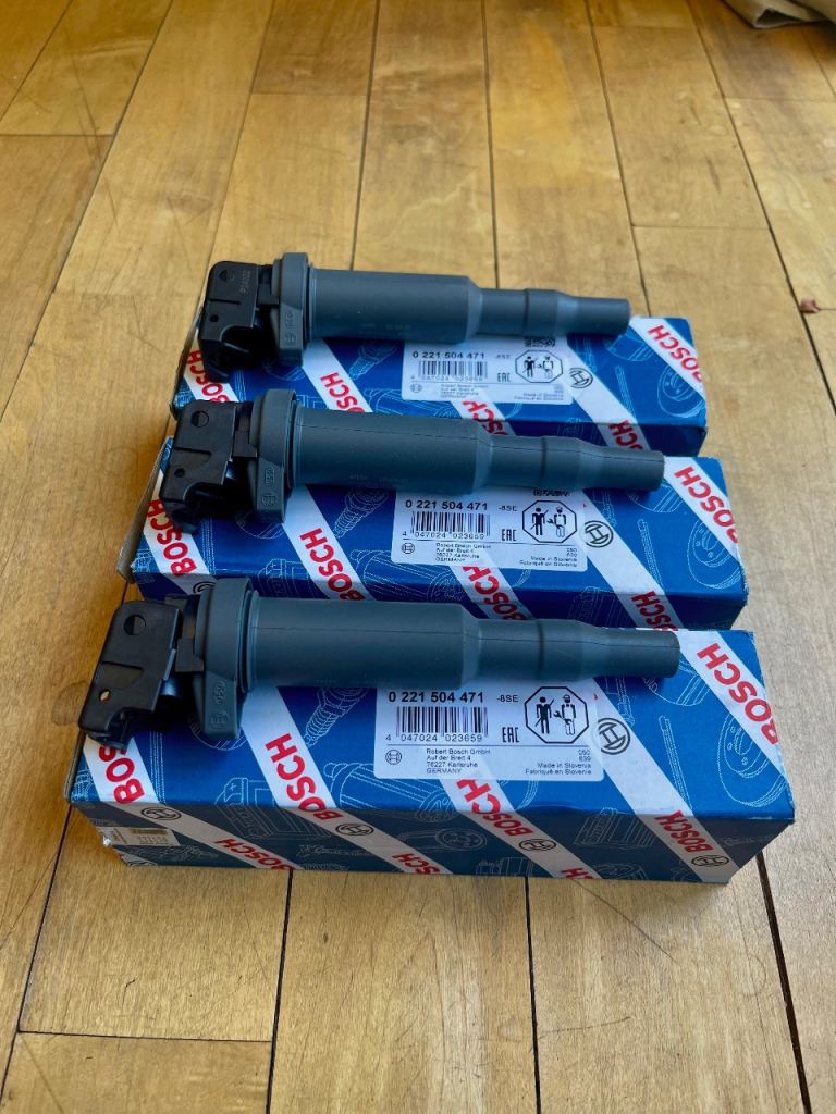 BMW Ignition Coils New x3 | Bosch part number 0221504471