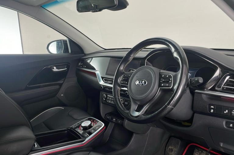  Kia Niro Electric 64kwh 4 Plus Suv 5dr Electric Auto 201 Bhp Electric