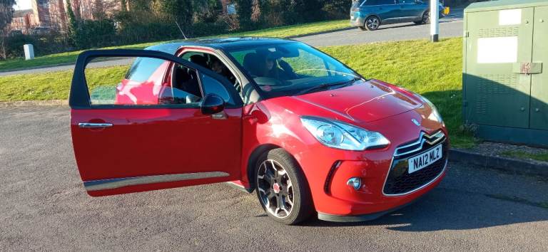 Citroen, DS3, Hatchback, 2012, Manual, 1598 (cc), 3 doors