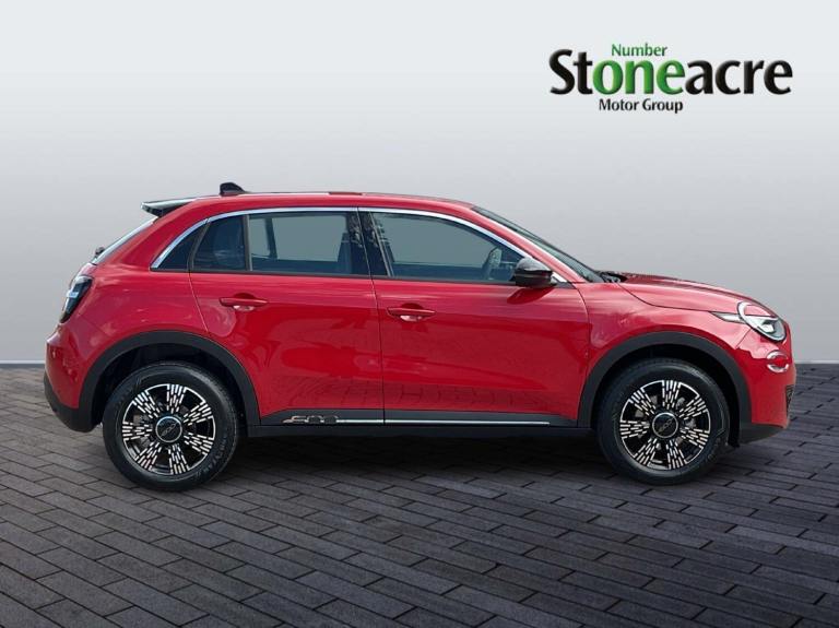 2025 Fiat 600 1.2 MHEV SUV 5dr Petrol Hybrid e-DCT Euro 6 (s/s) (100 ps) HATCHBACK Petrol/Electri...