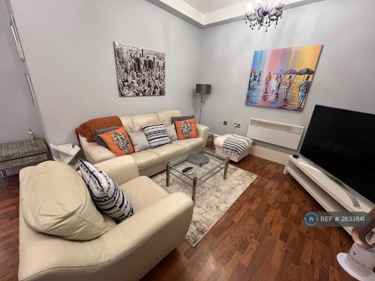 1 bedroom flat in Victoria Chambers, Hull, HU1 (1 bed) (#2833841)