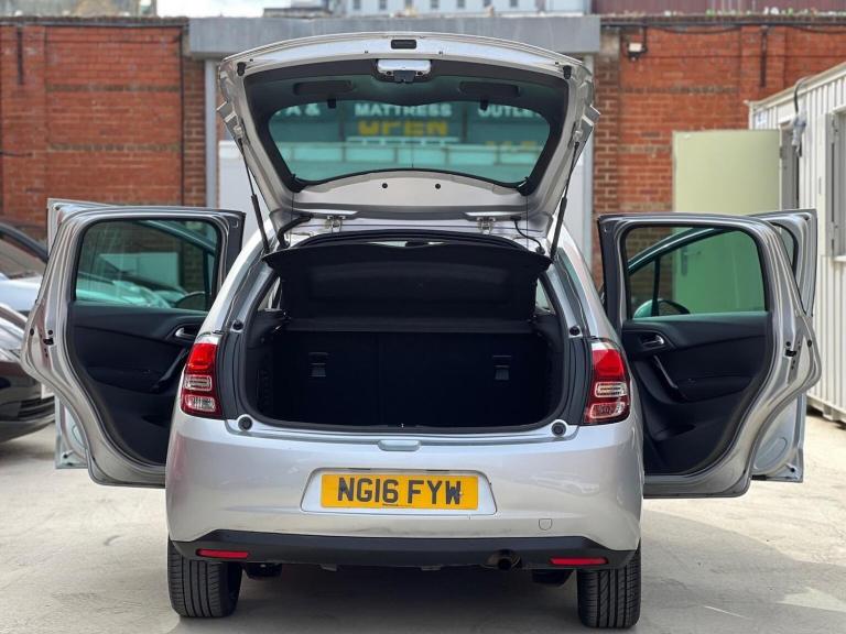 CITROEN C3 1.2 PureTech Platinum Euro 6 5dr 2016