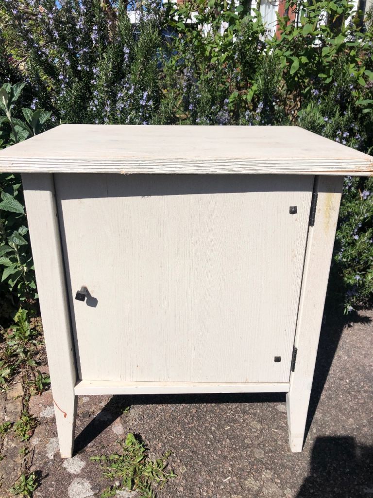 Free bedside cabinet