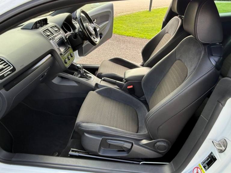 2017 Volkswagen Scirocco 2.0 TSI GT Hatchback 3dr Petrol DSG Euro 6 (s/s) (180 ps) Hatchback Petr...