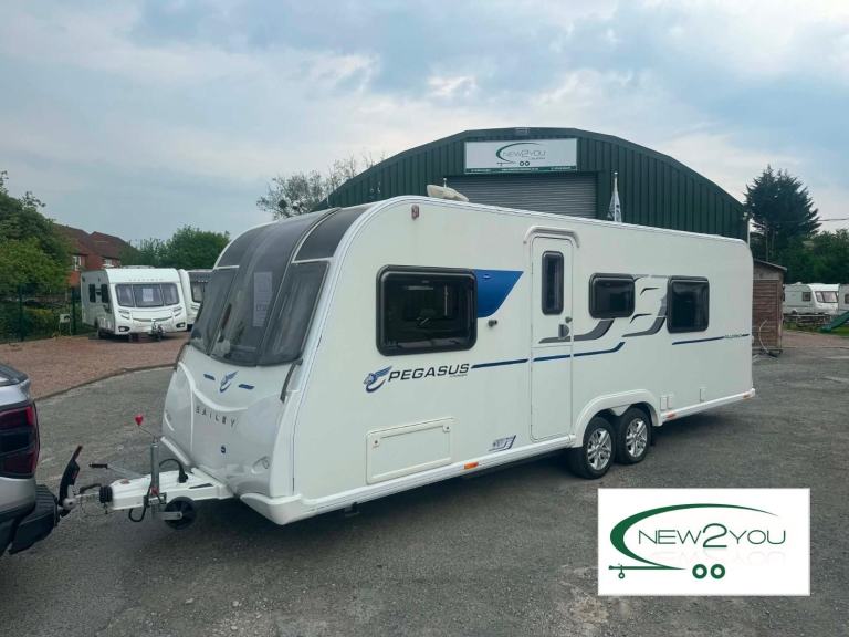 2017 Bailey Pegasus Palermo - 5 Berth TWIN AXLE FIXED BUNKS Caravan - STOCK HO81