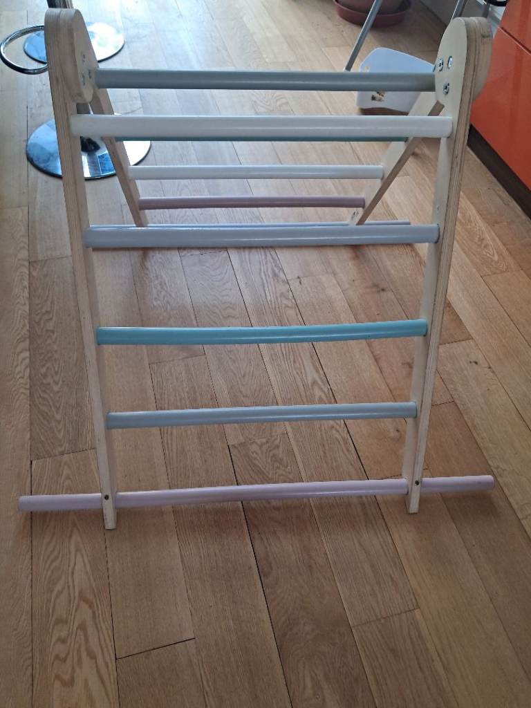 Kids pikler triangle climbing frame
