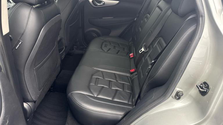 2021 Nissan Qashqai 1.3 DiG-T N-Motion 5dr Petrol Hatchback Hatchback Petrol Manual