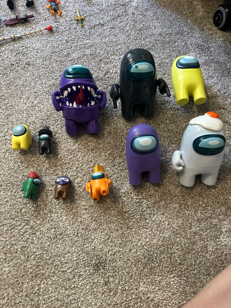 Among us figures 