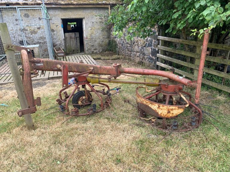 Plz 360 Hay bob Fair Condition, Farm Equipment