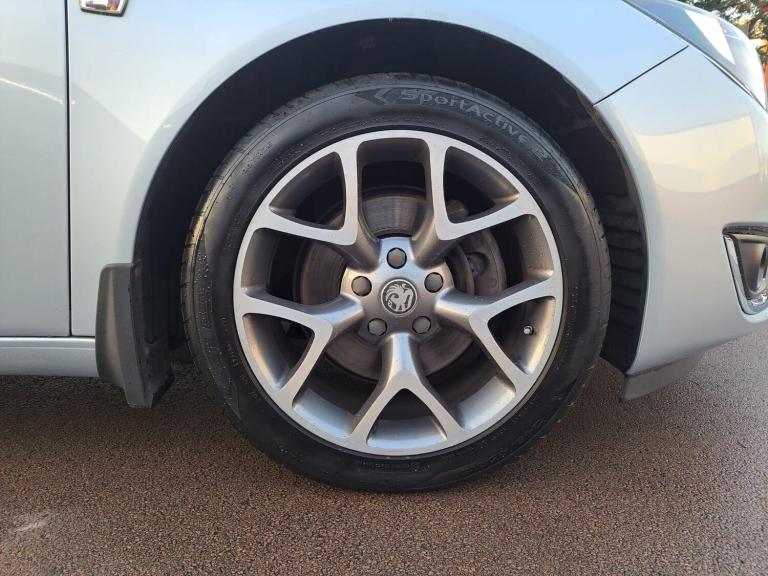 2014 Vauxhall Insignia 2.0 CDTi ecoFLEX Tech Line Sports Tourer Euro 5 (s/s) 5dr ESTATE Diesel Ma...