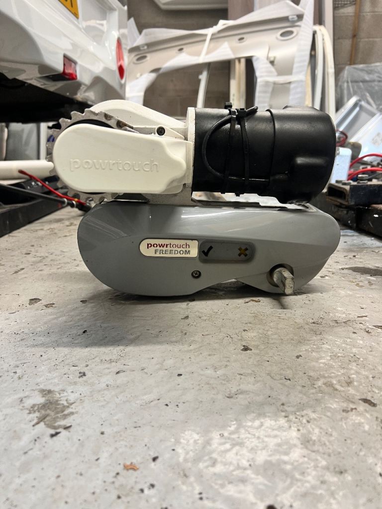 Caravan Motor Mover 