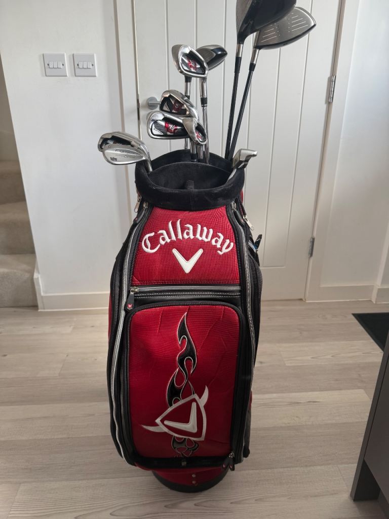 Golf club set and tour bag 