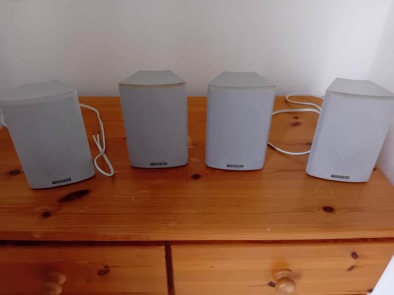 Toshiba Surround sound speakers 