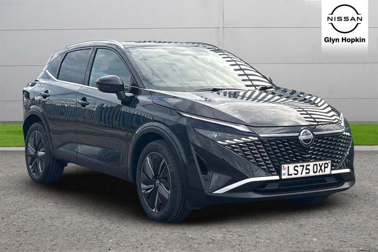 image for 2025 Nissan Qashqai 1.3 DiG-T MH 158 Tekna 5dr Xtronic Hatchback Petrol Automatic