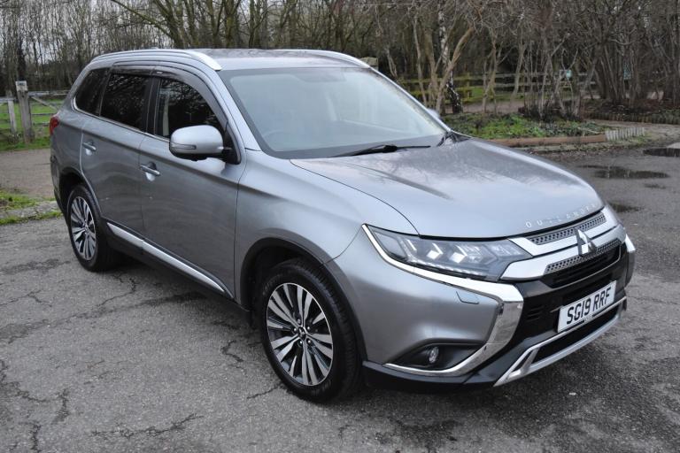 2019 Mitsubishi Outlander 2.0 Exceed 5dr CVT ESTATE Petrol Automatic