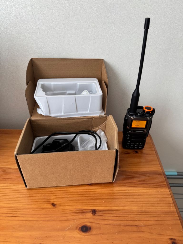 Quansheng VHF/UHF Dual Band Transceiver