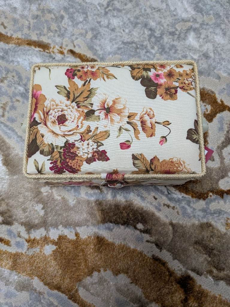 Sewing basket (Brand new) 