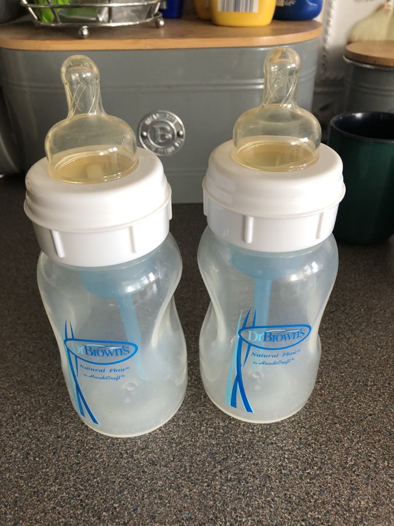 Only £5 - 2 x New Feeding Bottles Dr Browns Anti- colic Bottles