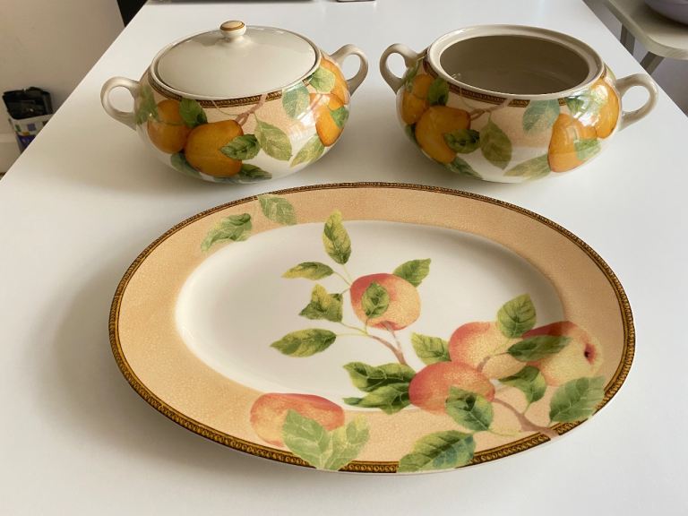 BHS-Queensbury vegetable bowls and plate set