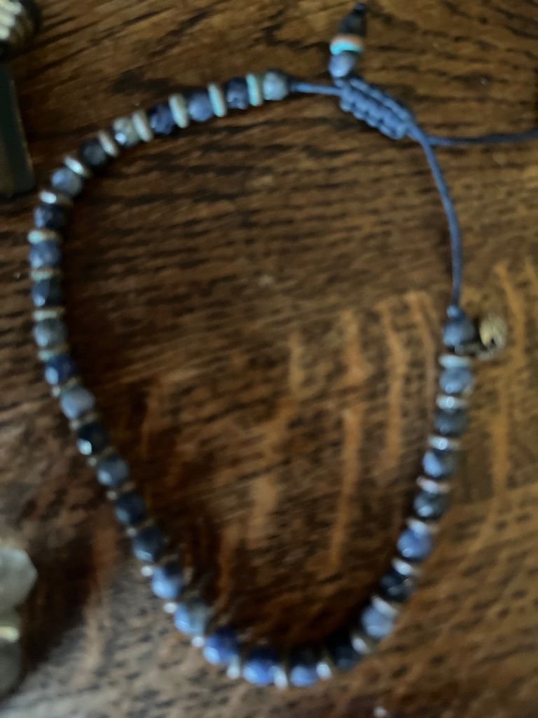 Adjustable Beaded Bracelet – Blue Tones, Good Condition