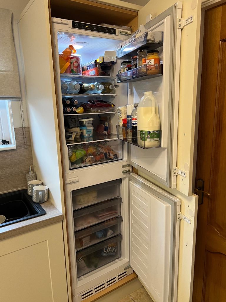 Integrated Fridge Freezer