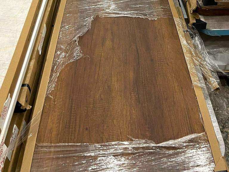 Wren Kitchen Worktops Countertops in Saddle Oak - priced to clear.