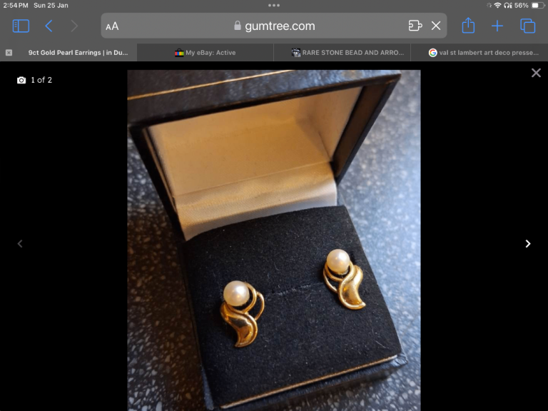 9Ct Gold and Pearl Earrings