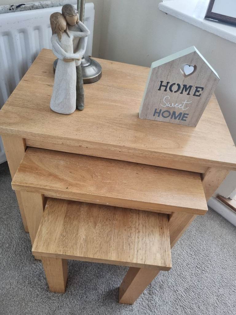 Oak Nest of Tables