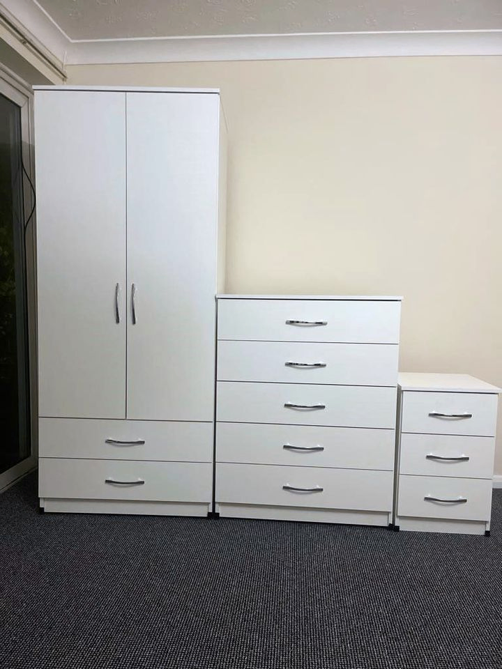 Double door wardrobe set