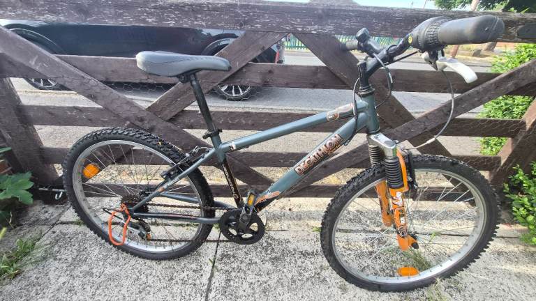 Boys bike age 10