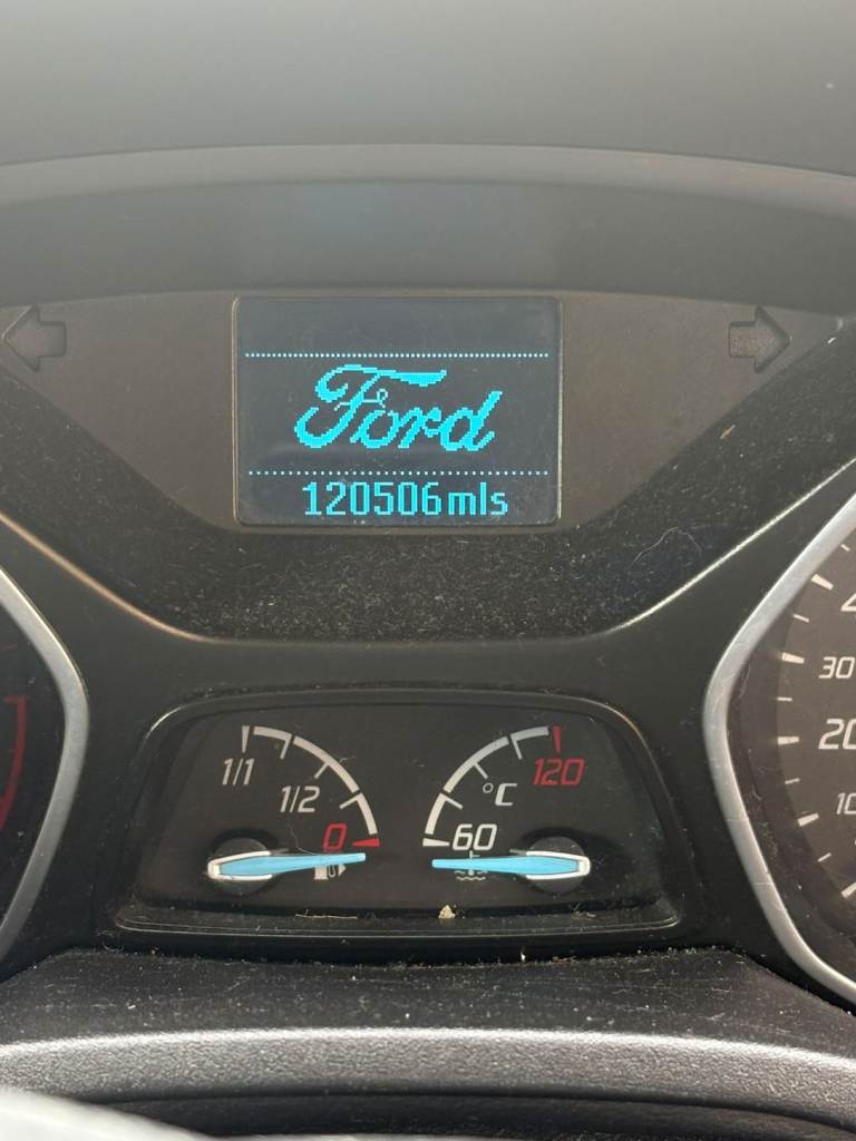 Ford, FOCUS, Hatchback, 2014, Manual, 1560 (cc), 5 doors