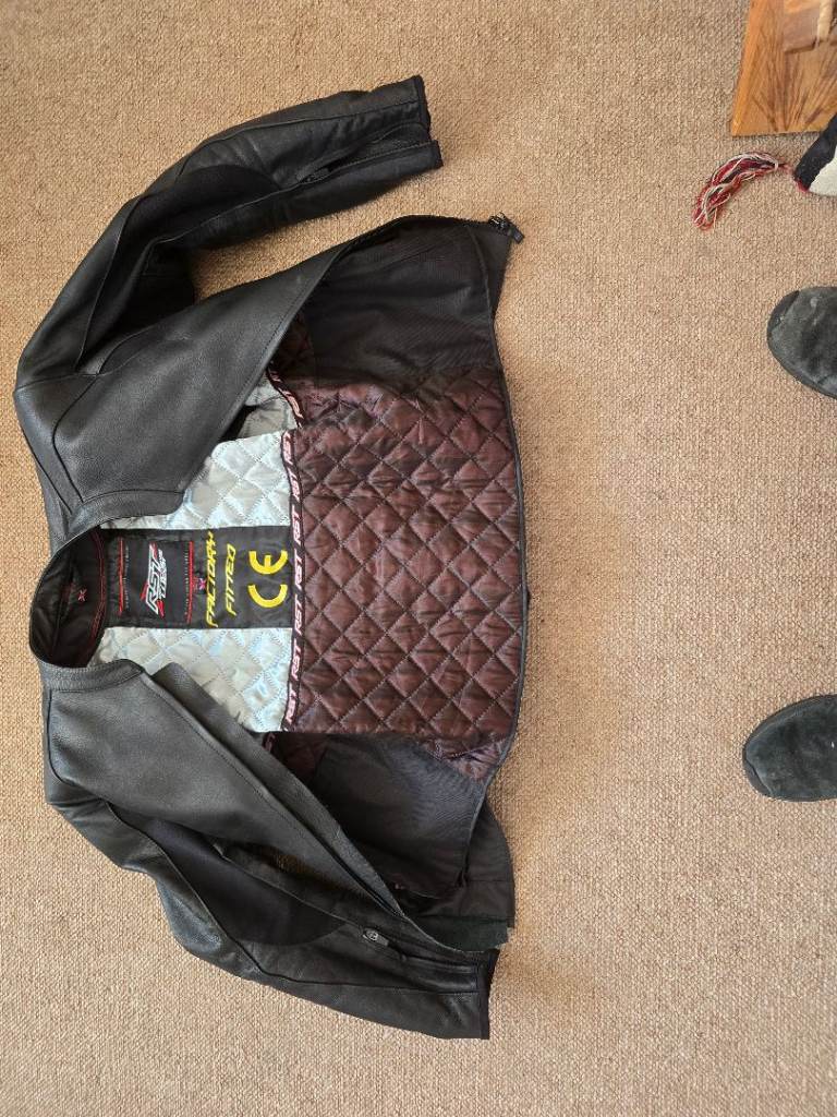 Ladies motorcycle gear
