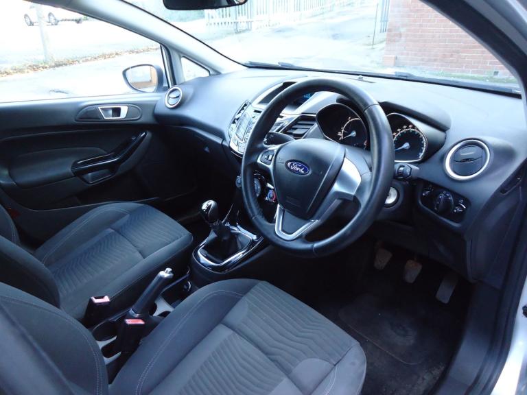 FORD FIESTA 1.5 TDCi Zetec 2015