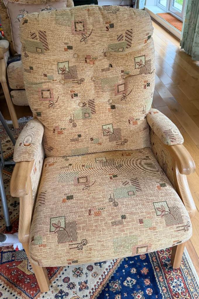 Four chairs including two recliners.